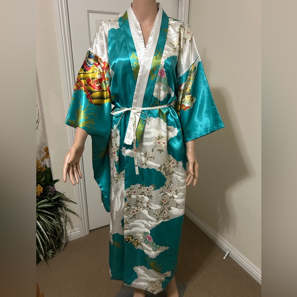 Shanghai SoHo Teal Satin Floral Kimono Robe with White Trim. Women’s One Size.